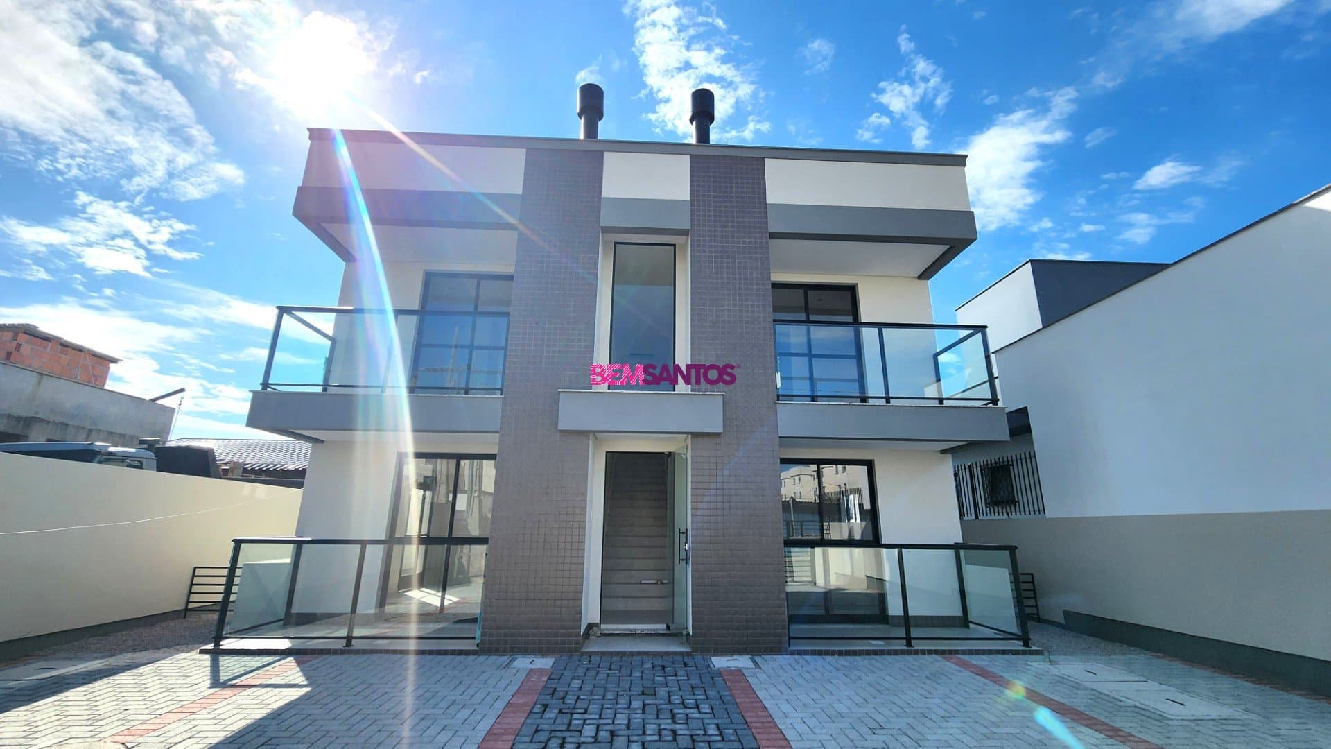 Apartamento Novo Terreo com 2 Quartos (1 Suite) na Guarda do Cubatão - Palhoça/SC
